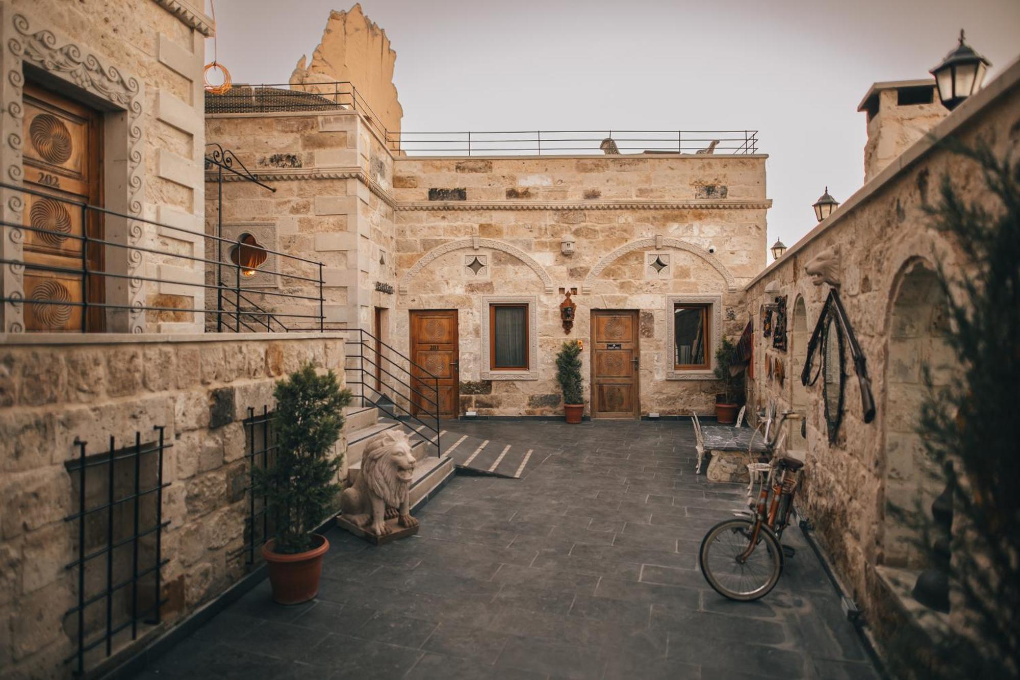 Harem Suites Cappadocia Uchisar Exterior foto